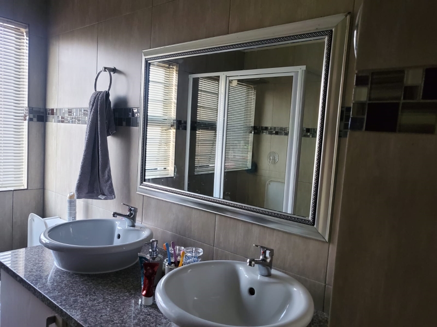 3 Bedroom Property for Sale in Cashan North West